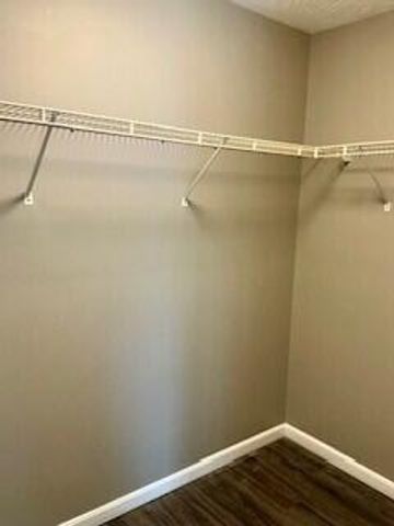 135 Dale Hollow Drive, 11, Erlanger, KY 41018