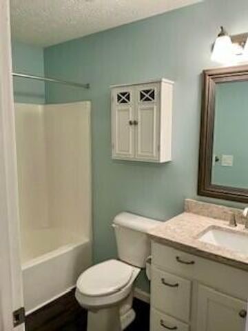 135 Dale Hollow Drive, 11, Erlanger, KY 41018