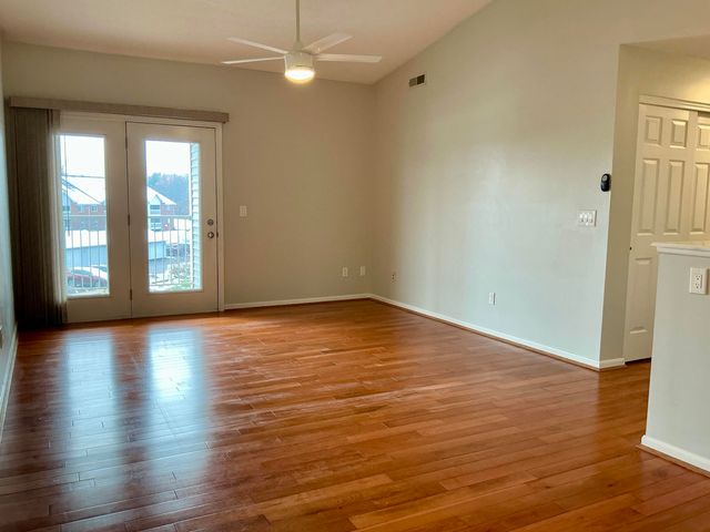 135 Dale Hollow Drive, 11, Erlanger, KY 41018