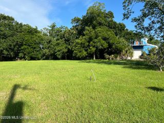 17th Avenue, Gulfport, MS 39501