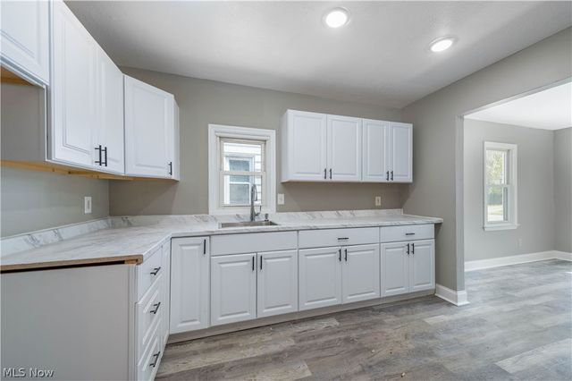 12506 Matherson Avenue, Cleveland, OH 44135