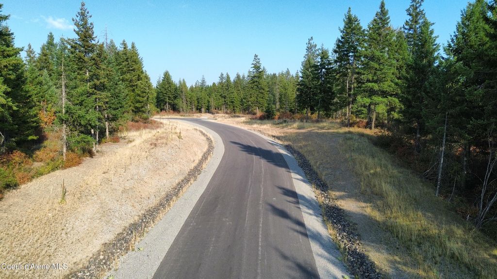 Lt 2 Blk 3 and Lots 1, 2, 4 & 5 Wendland Way, Spirit Lake, ID 83869 photo 3