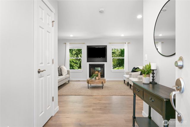 295 Whitetail Loop, Blaine, WA 98230