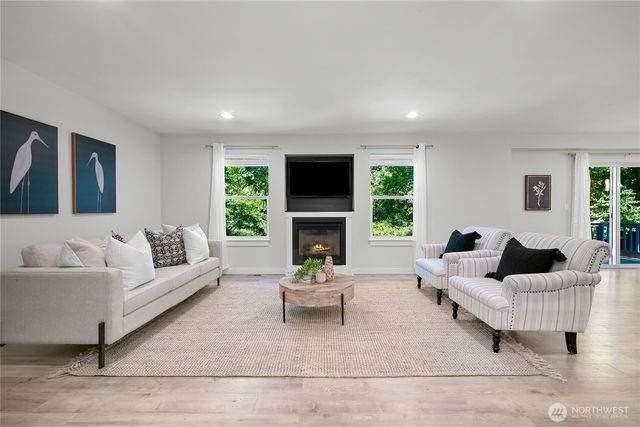 295 Whitetail Loop, Blaine, WA 98230