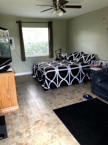 26 Wisconsin Street 2, Palm Springs, FL 33461