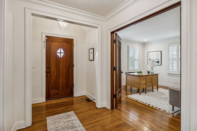 2708 Natchez Trace, Nashville, TN 37212