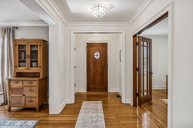 2708 Natchez Trace, Nashville, TN 37212