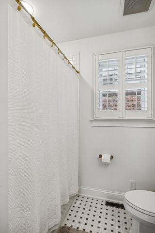 2708 Natchez Trace, Nashville, TN 37212