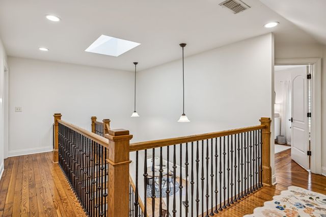 2708 Natchez Trace, Nashville, TN 37212