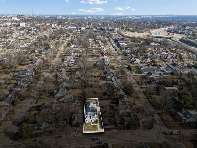 2708 Natchez Trace, Nashville, TN 37212