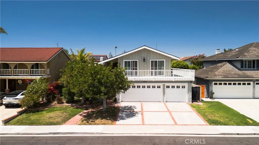 6541 Segovia, Huntington Beach, CA 92647