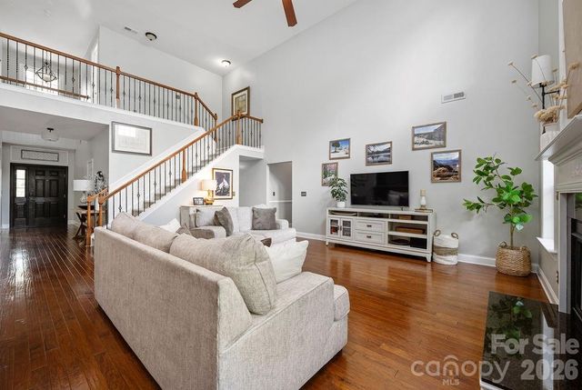 6519 Olmsford Drive, Huntersville, NC 28078