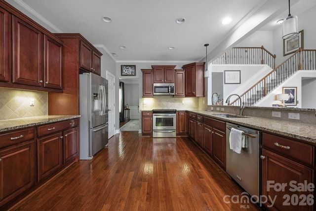6519 Olmsford Drive, Huntersville, NC 28078