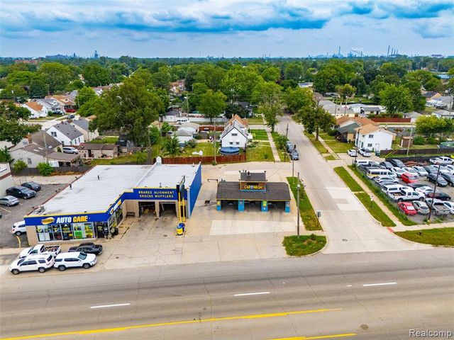 636 Southfield Road, Lincoln Park, MI 48146