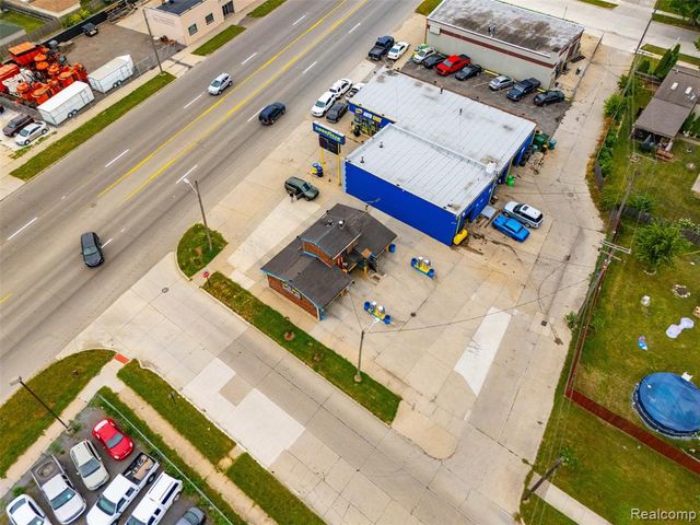 636 Southfield Road, Lincoln Park, MI 48146