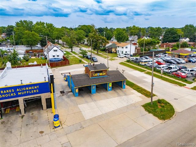 636 Southfield Road, Lincoln Park, MI 48146