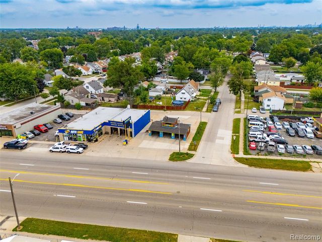 636 Southfield Road, Lincoln Park, MI 48146