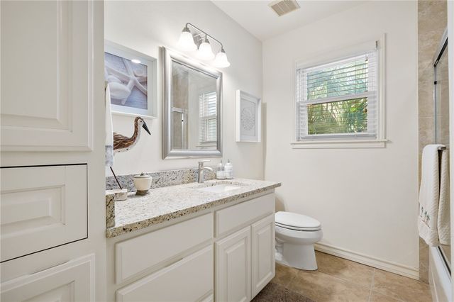 512 Lantana Dr, Port Aransas, TX 78373