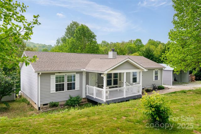 3028 Timber Trails Trail, Hendersonville, NC 28792