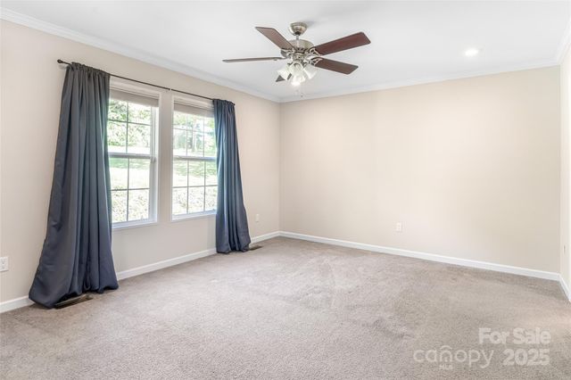 3028 Timber Trails Trail, Hendersonville, NC 28792