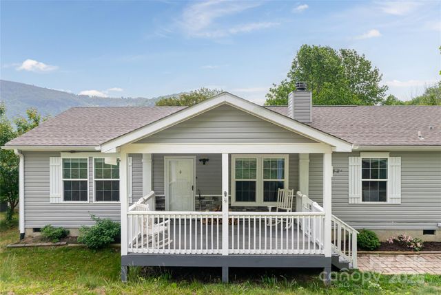 3028 Timber Trails Trail, Hendersonville, NC 28792