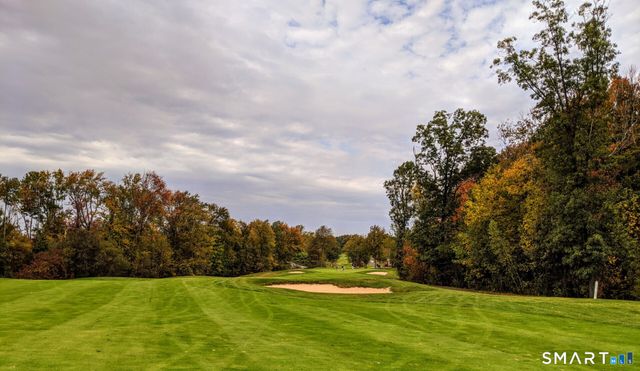 185 Country Club Drive 185, Oxford, CT 06478