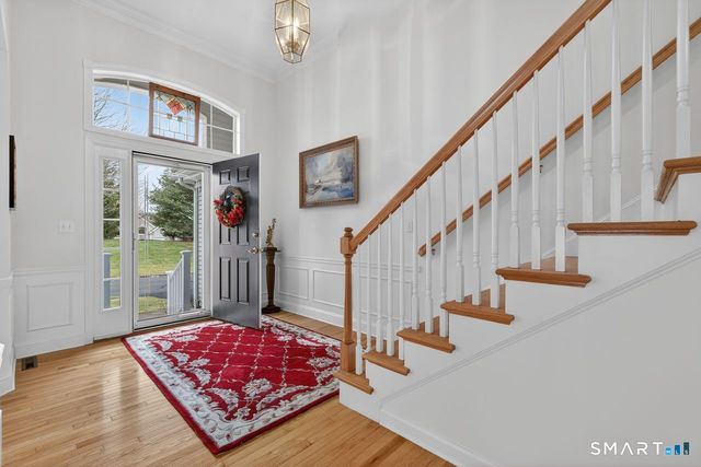 185 Country Club Drive 185, Oxford, CT 06478