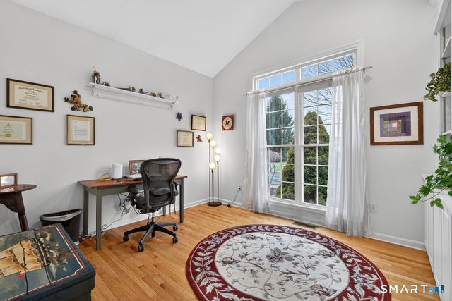 185 Country Club Drive 185, Oxford, CT 06478