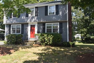 44 Belvidere Circle, Lowell, MA 01852