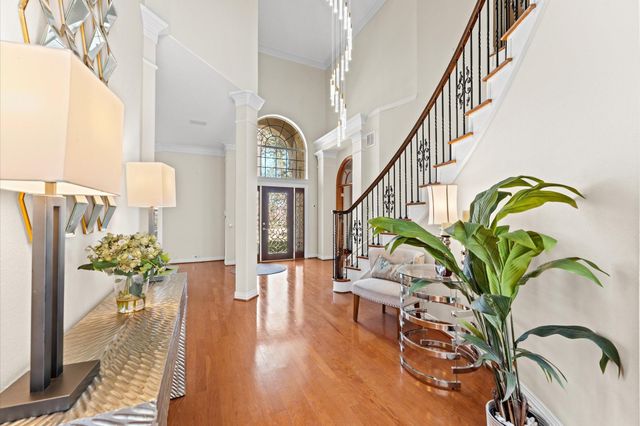 9331 Wickford Drive, Houston, TX 77024