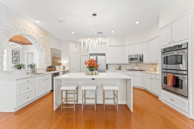 9331 Wickford Drive, Houston, TX 77024