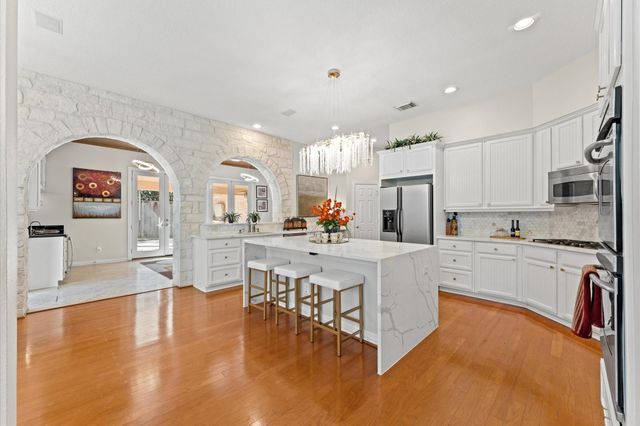 9331 Wickford Drive, Houston, TX 77024