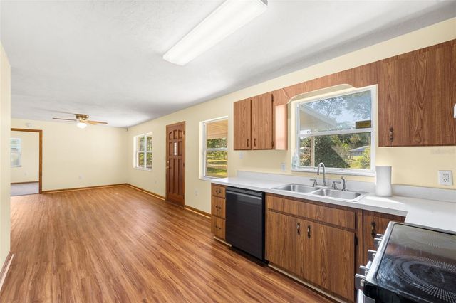 12450 NW 85TH AVENUE, Chiefland, FL 32626