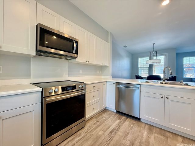 91-2220 Kaiwawalo Street 11-1105, Ewa Beach, HI 96706