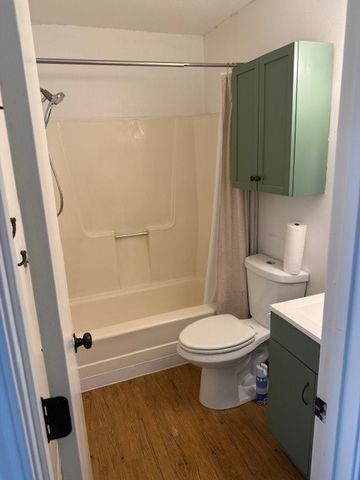 2108-6 N Garland Avenue, Fayetteville, AR 72704