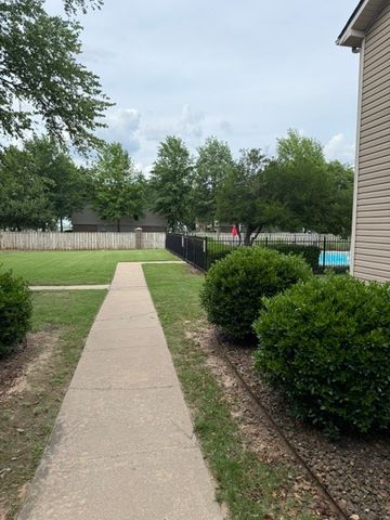 2108-6 N Garland Avenue, Fayetteville, AR 72704