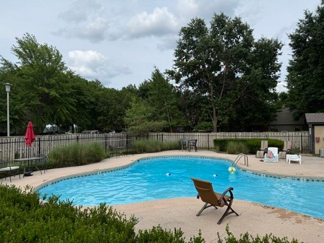 2108-6 N Garland Avenue, Fayetteville, AR 72704