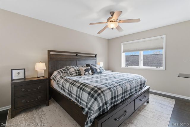 11793 Lorenz Way 13, Plymouth Charter Township, MI 48170