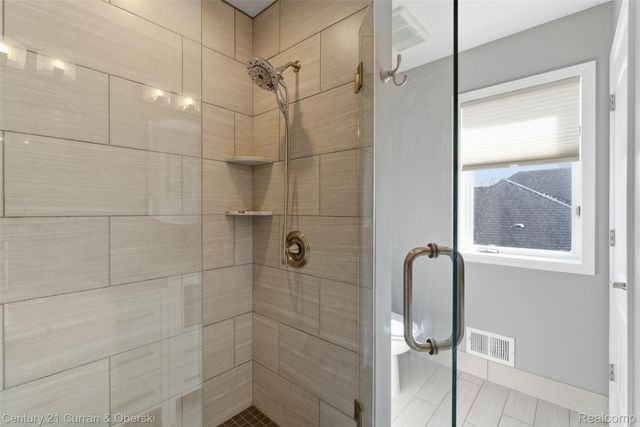 11793 Lorenz Way 13, Plymouth Charter Township, MI 48170