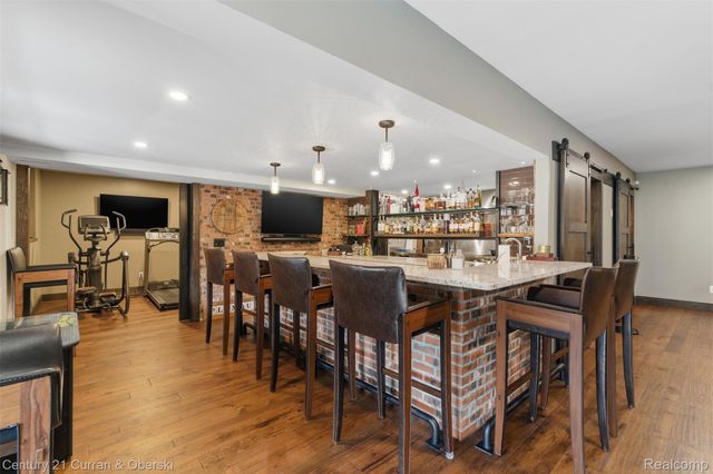 11793 Lorenz Way 13, Plymouth Charter Township, MI 48170