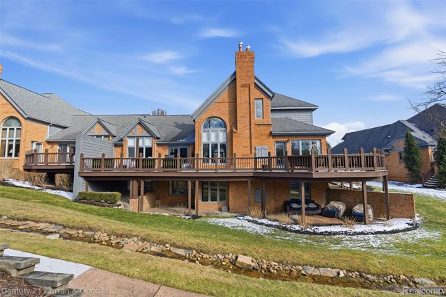 11793 Lorenz Way 13, Plymouth Charter Township, MI 48170