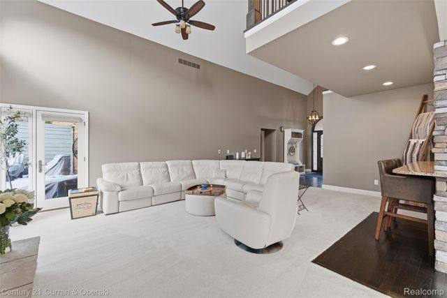 11793 Lorenz Way 13, Plymouth Charter Township, MI 48170