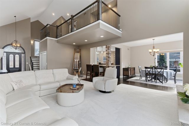 11793 Lorenz Way 13, Plymouth Charter Township, MI 48170