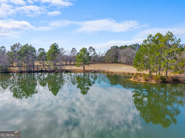 60 Rolling Hills Road, Statesboro, GA 30461