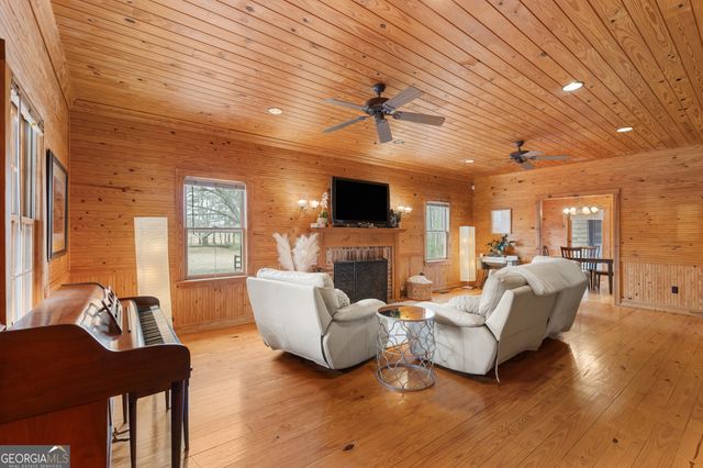 60 Rolling Hills Road, Statesboro, GA 30461