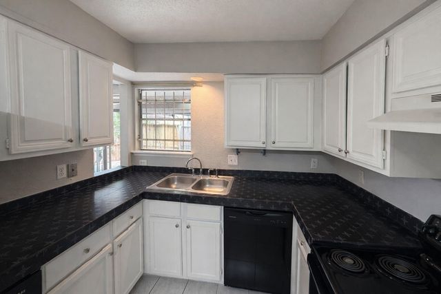 5817 W Tidwell Road, Houston, TX 77092