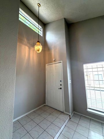 5817 W Tidwell Road, Houston, TX 77092
