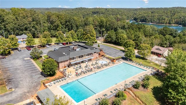 215 Tiger Lane, Westminster, SC 29693