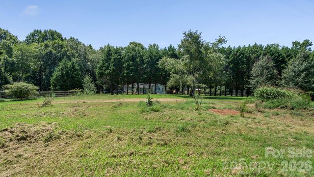 178 Zircon Drive, Statesville, NC 28625