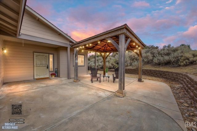 24650 Sandpiper Court, Tehachapi, CA 93561